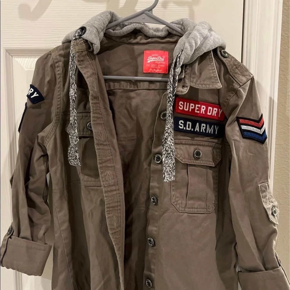 [SOLD] superdry jacket with detachable hood SUPER CUte!!